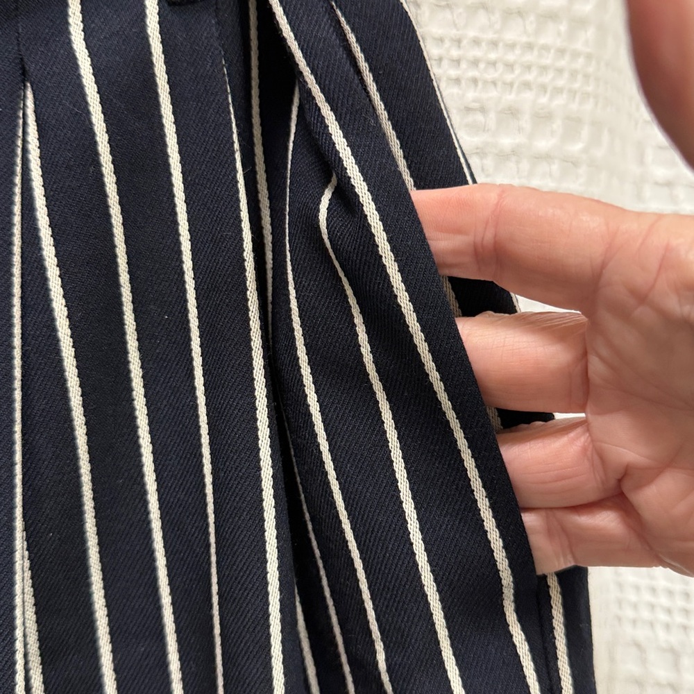 RACHEL Rachel Roy Striped Navy/white Pants SZ 8 high waist wide leg button side - Picture 4 of 10
